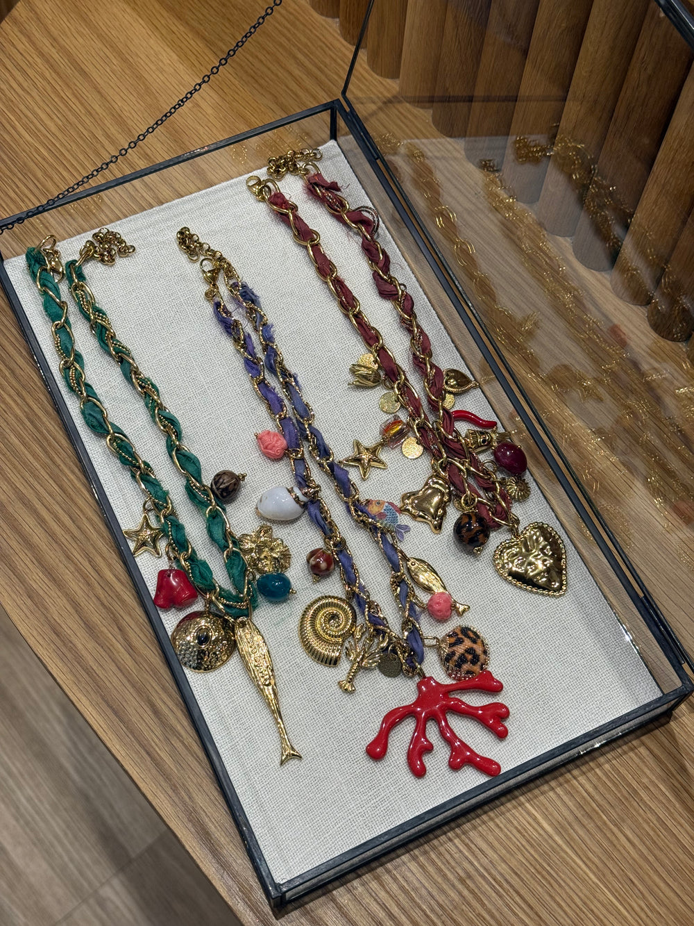 Collier chaîne et soie
