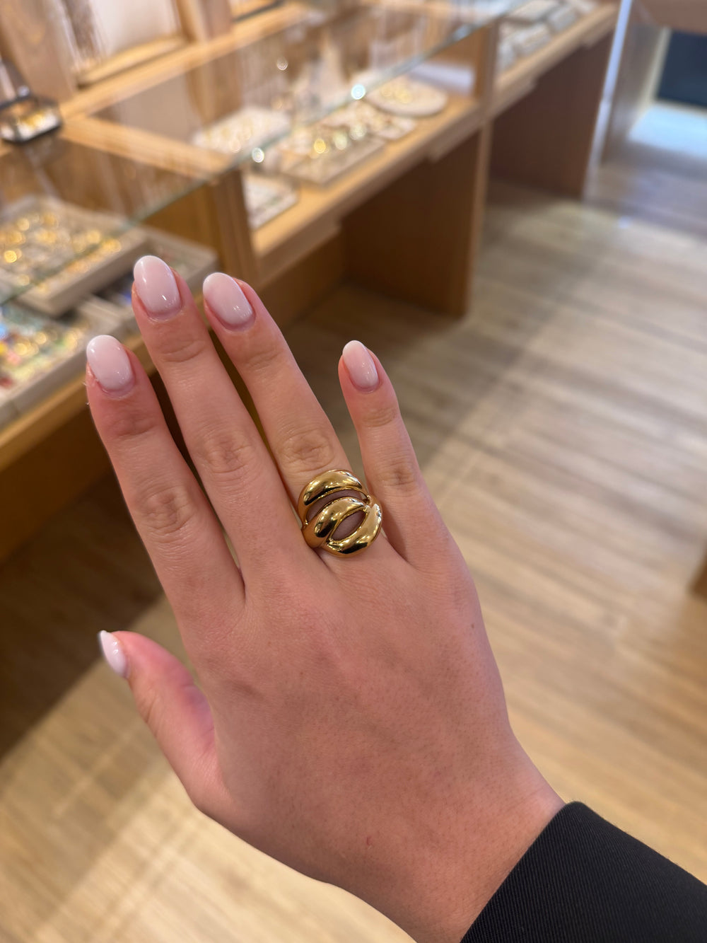 Bague trois rangs ovale