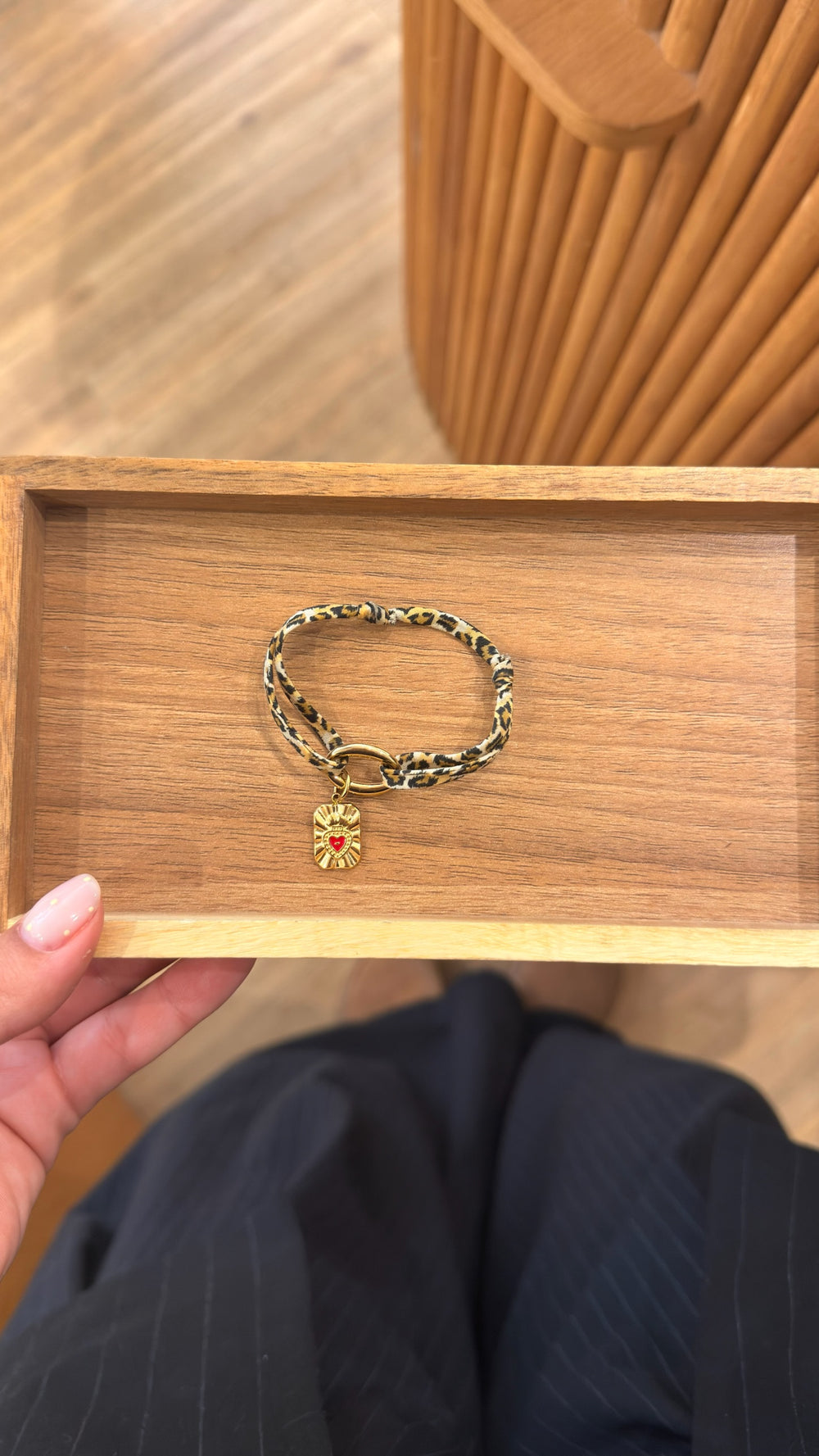 Bracelet léopard charms