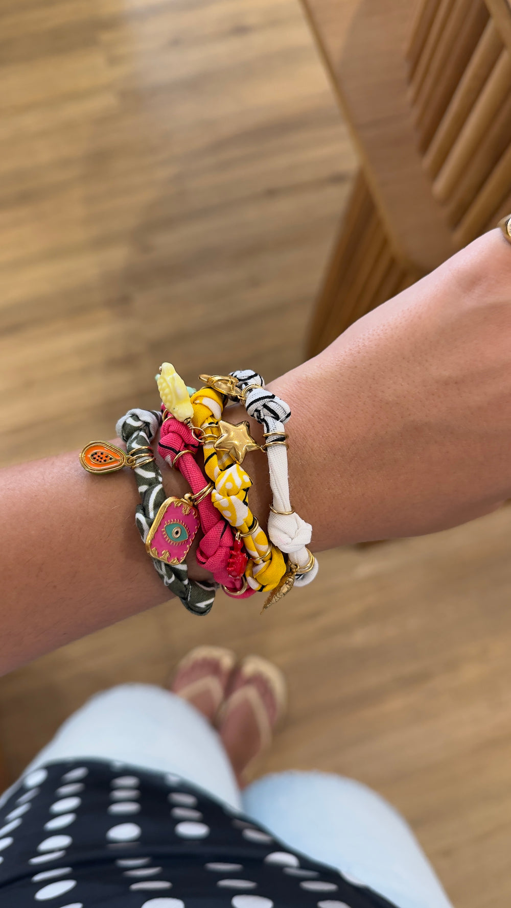 Bracelet bandana charms