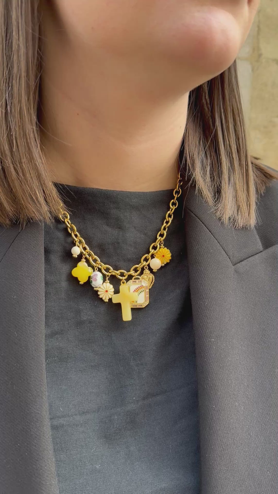 Collier Javi